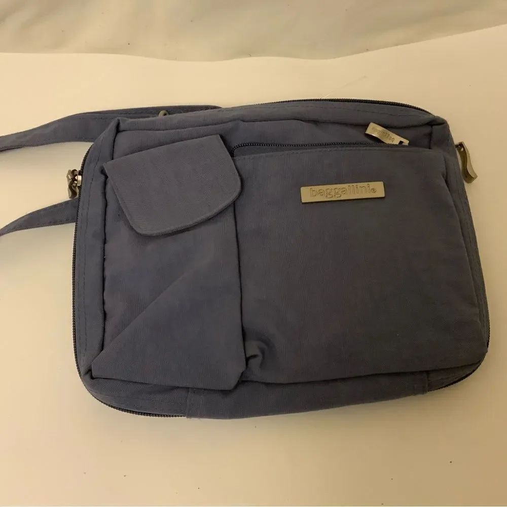 New Baggallini Periwinkle Blue Detachable Strap Multi Compartment Crossbody Bag